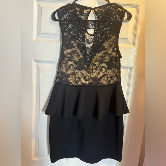 Revamped mini dress with lace. Size Large - Picture 2 of 2